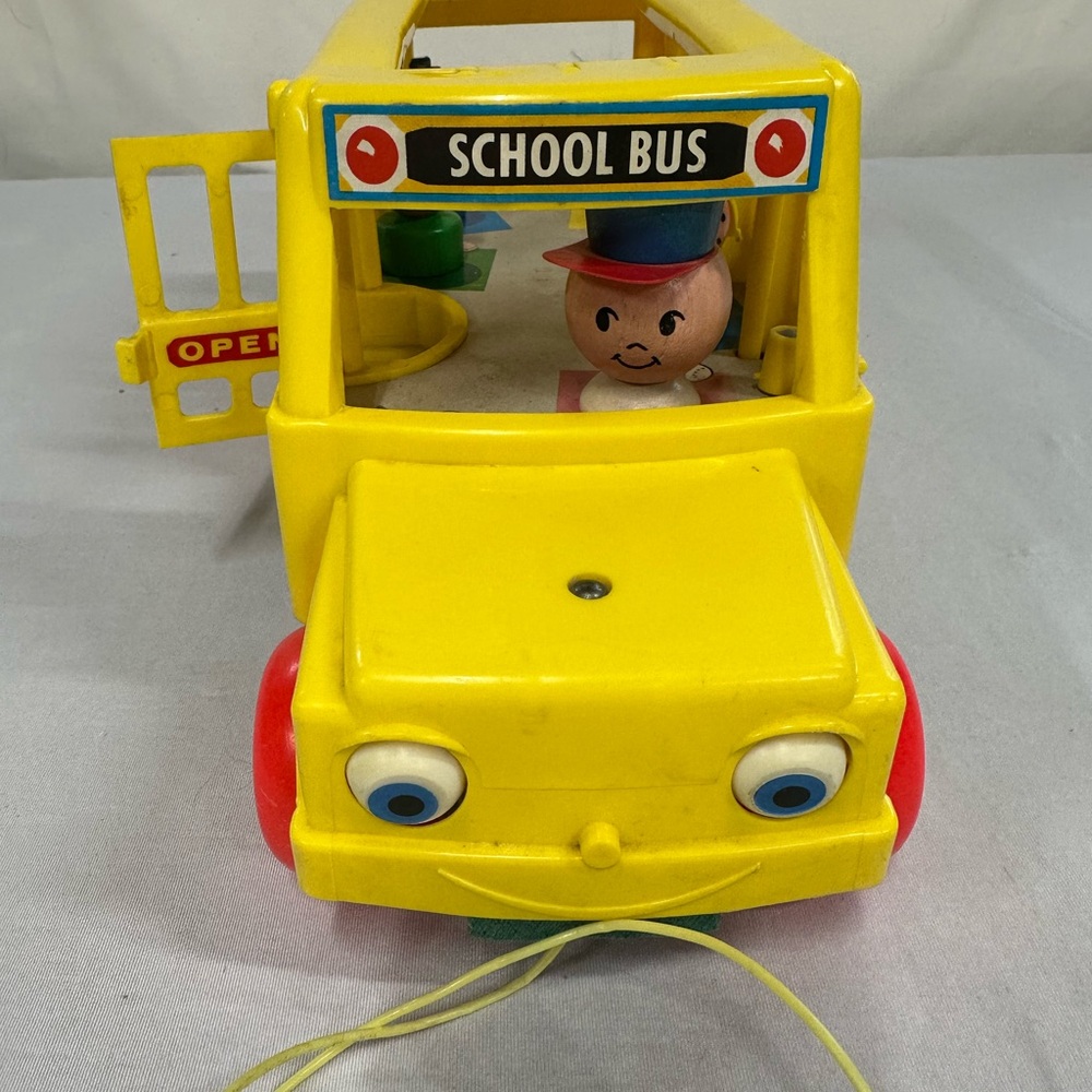 Vintage Fisher Price School Bus - Picture 3 of 10